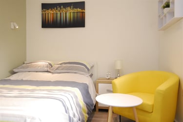 1 bed studio, Marvell Lane, St Judes, Plymouth, PL49BQ - Image 9